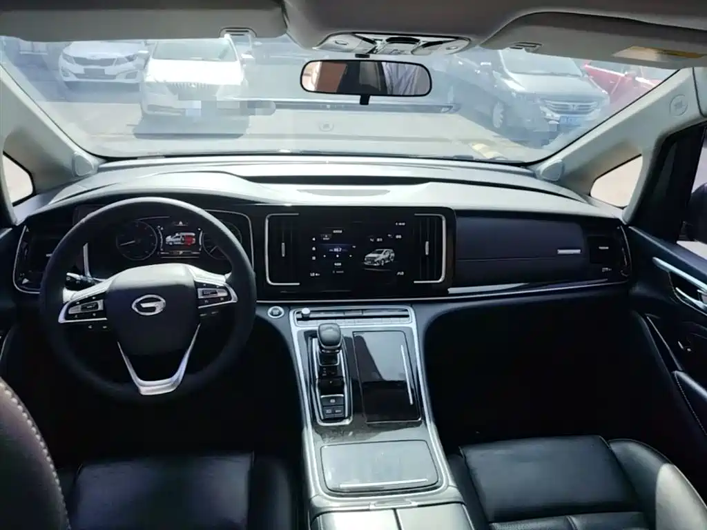 GAC Motor Trumpchi M8 2023 — фото 10
