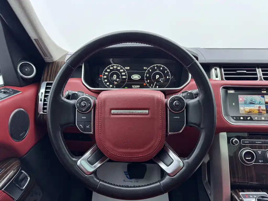 Land Rover Range Rover 2018 — фото 16
