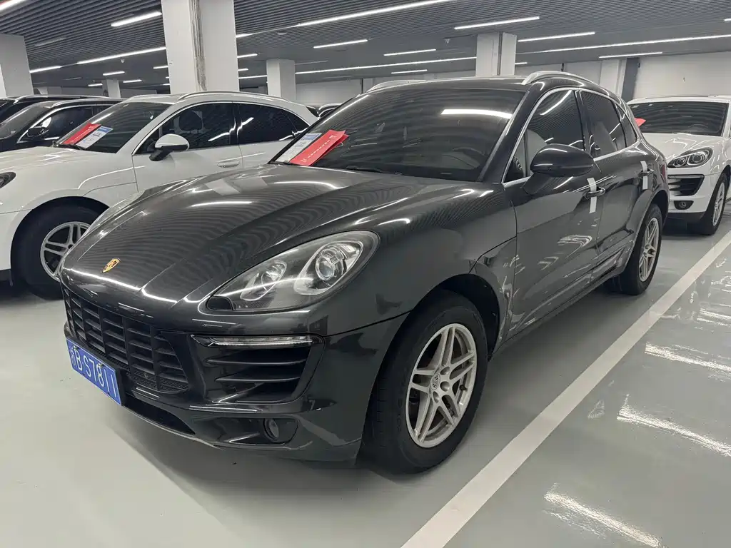 Porsche Macan 2017 — фото 1