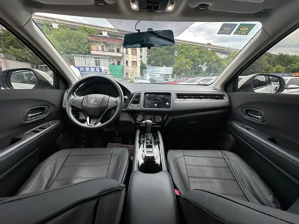 Honda Vezel 2020 — фото 10