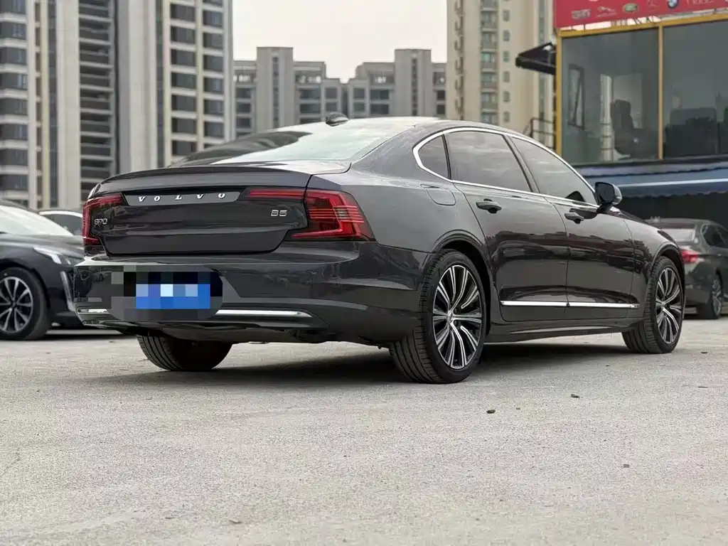 Volvo S90 2024 — фото 9