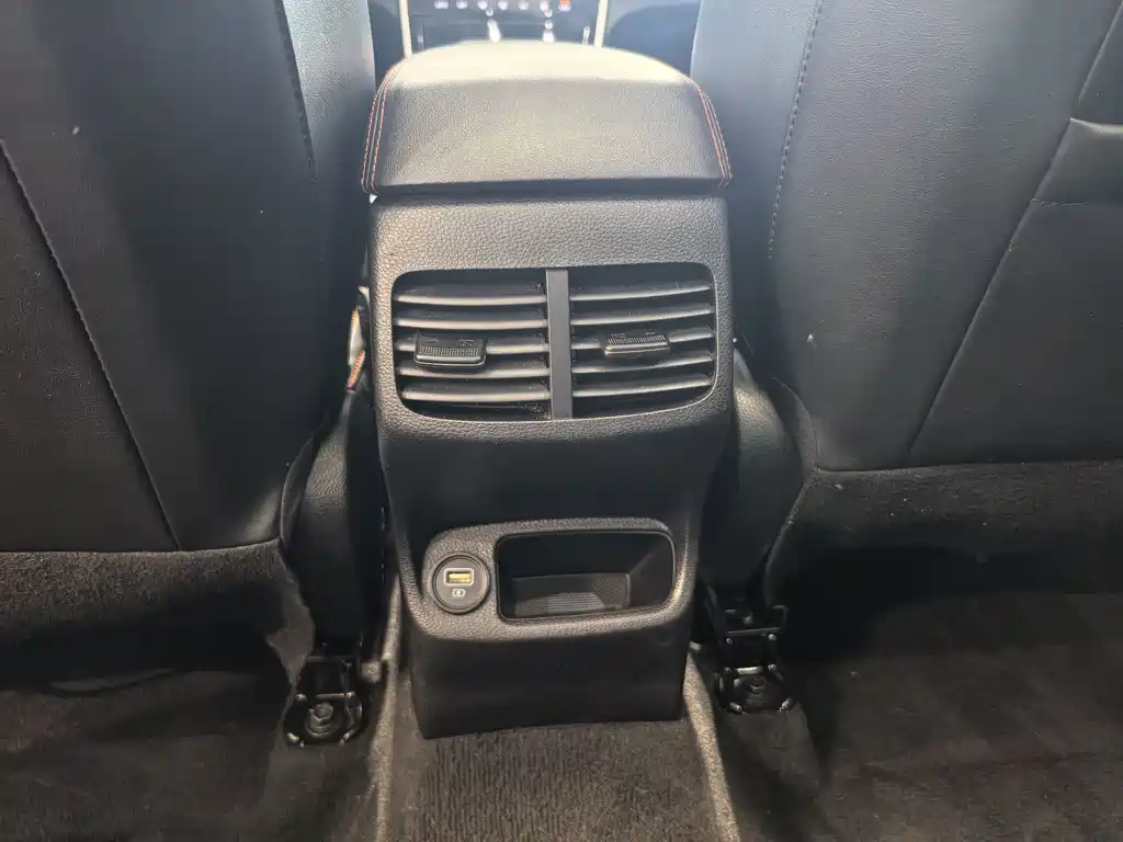 Kia KX3 2022 — фото 13