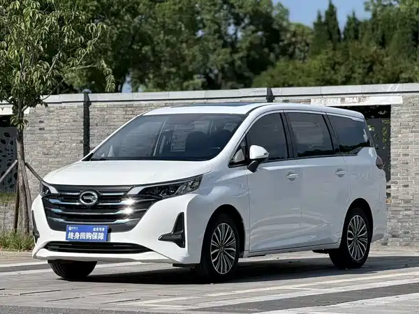 GAC Trumpchi M6 2021