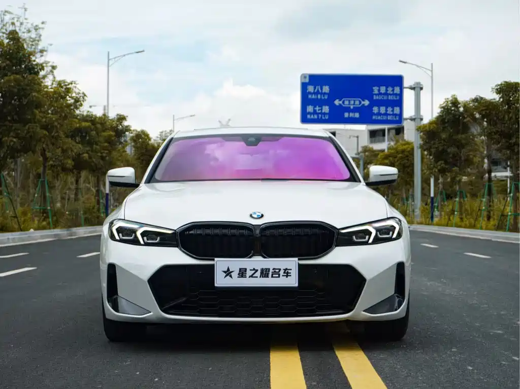 BMW 3 Series 2023