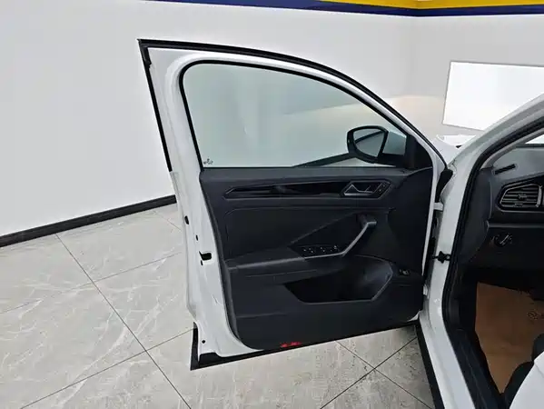 Volkswagen T-Roc 2020