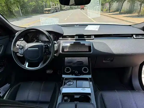 Land Rover Range Rover Velar 2018