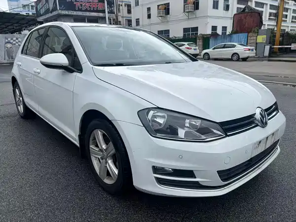 Volkswagen Golf 2016