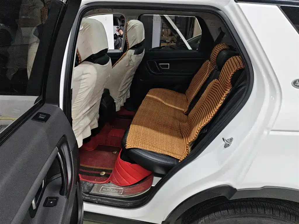 Land Rover Discovery Sport 2019 — фото 13