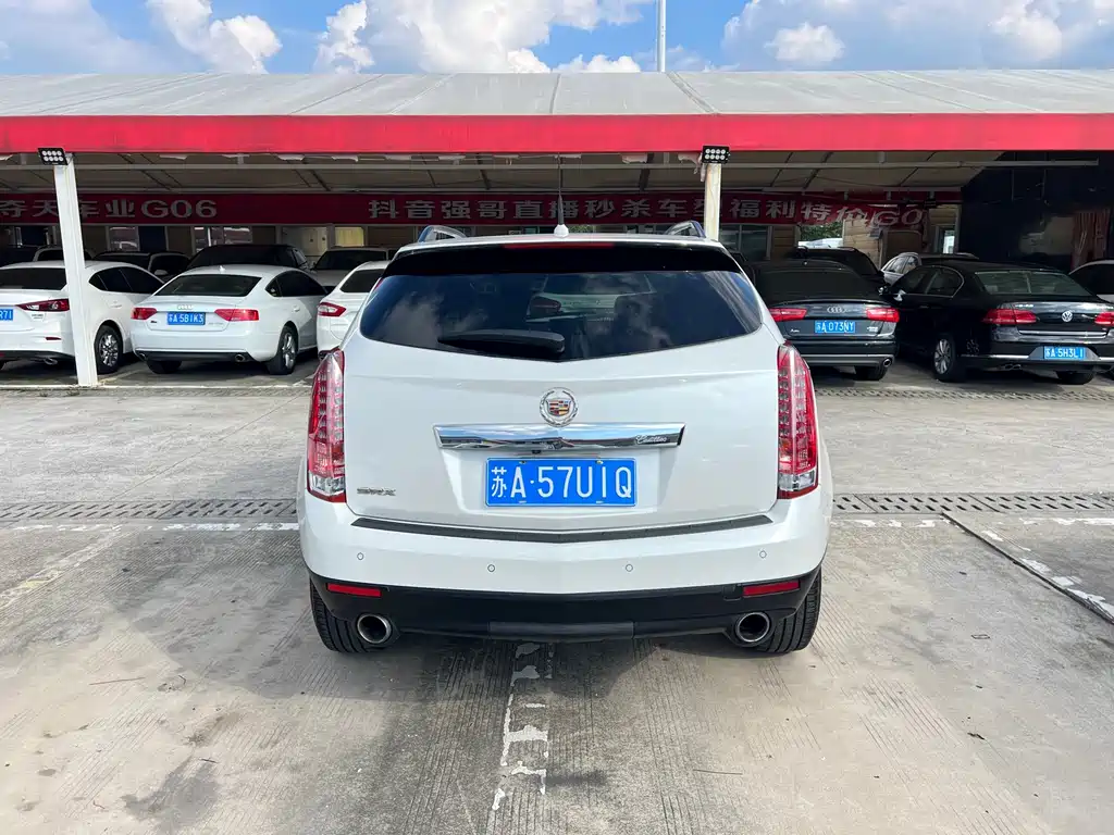 Cadillac SRX 2013 — фото 21
