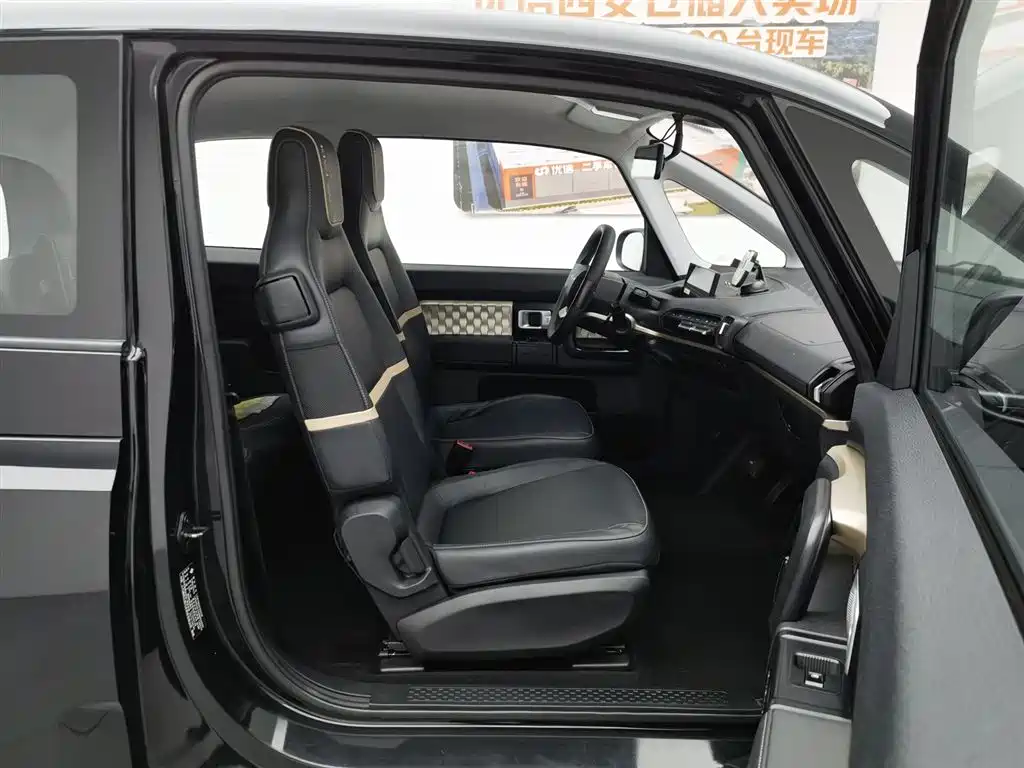 Baojun KiWi EV 2022 — фото 23