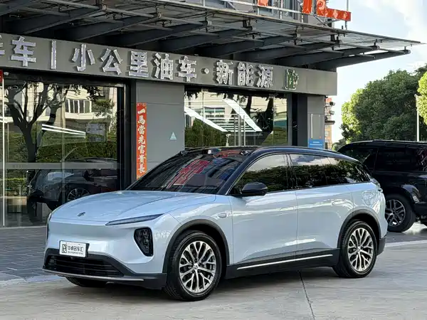 NIO ES6 2024