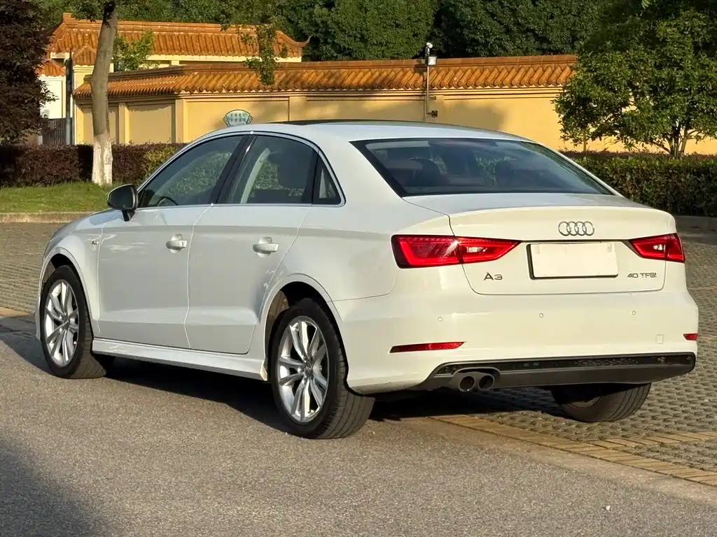 Audi A3 2014 — фото 21