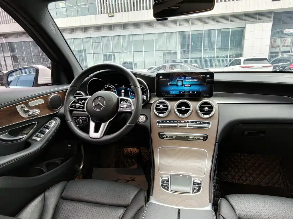 Mercedes-Benz GLC 2022 — фото 20