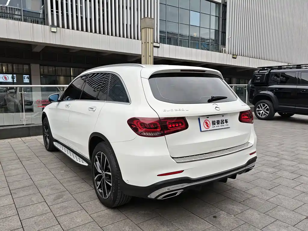 Mercedes-Benz GLC 2022 — фото 25