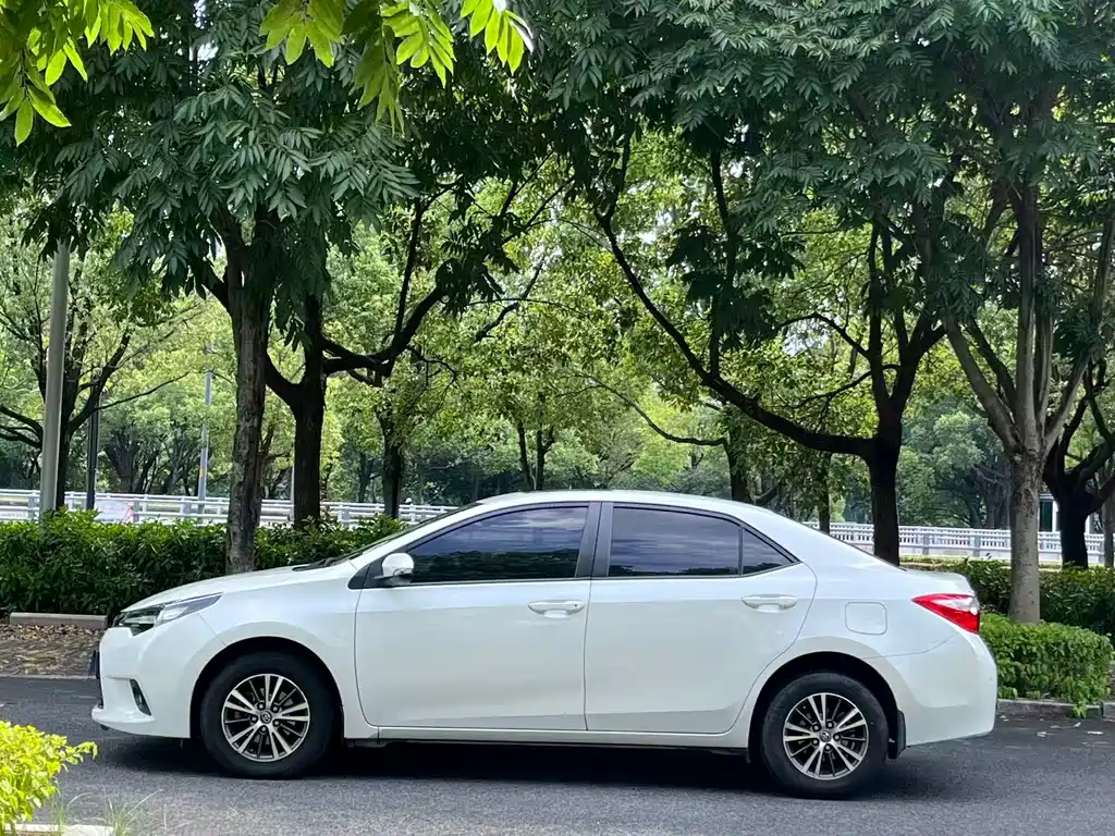 Toyota Levin 2016 — фото 10
