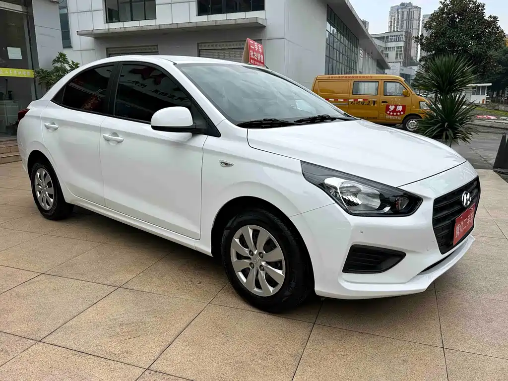 Hyundai Verna 2021 — фото 2