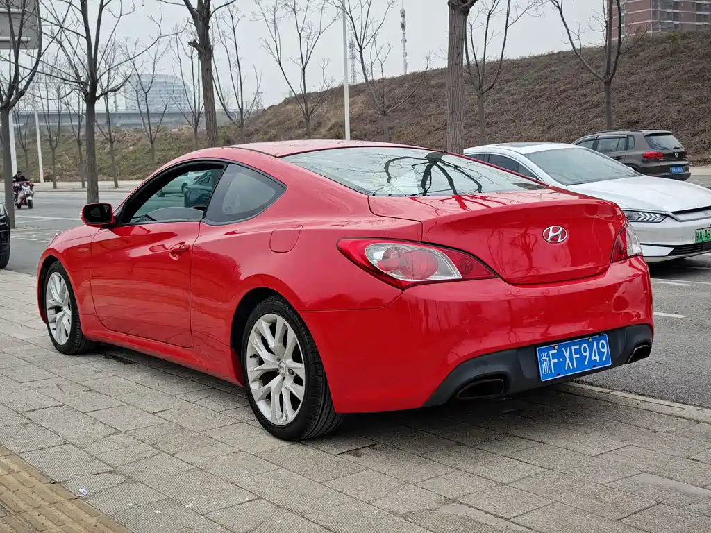 Hyundai Genesis Coupe 2012 — фото 17