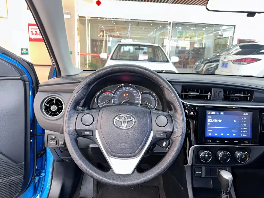 Toyota Levin 2018 — фото 8