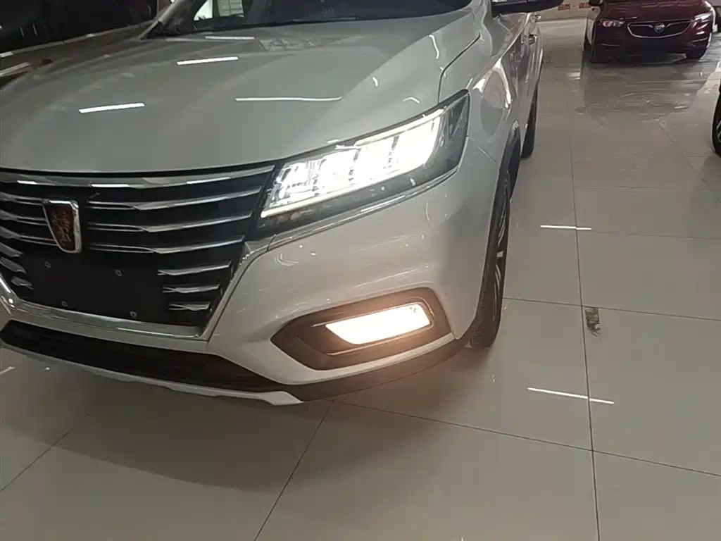Roewe RX5 2020 — фото 24