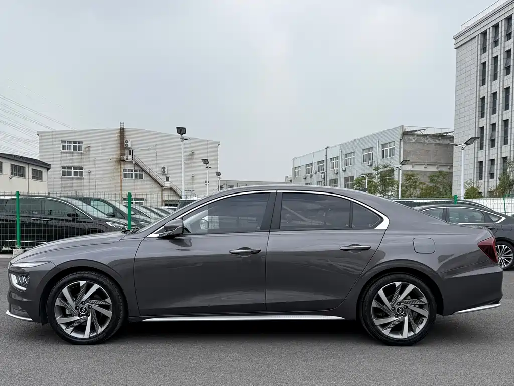 Hyundai Mistra 2022 — фото 9