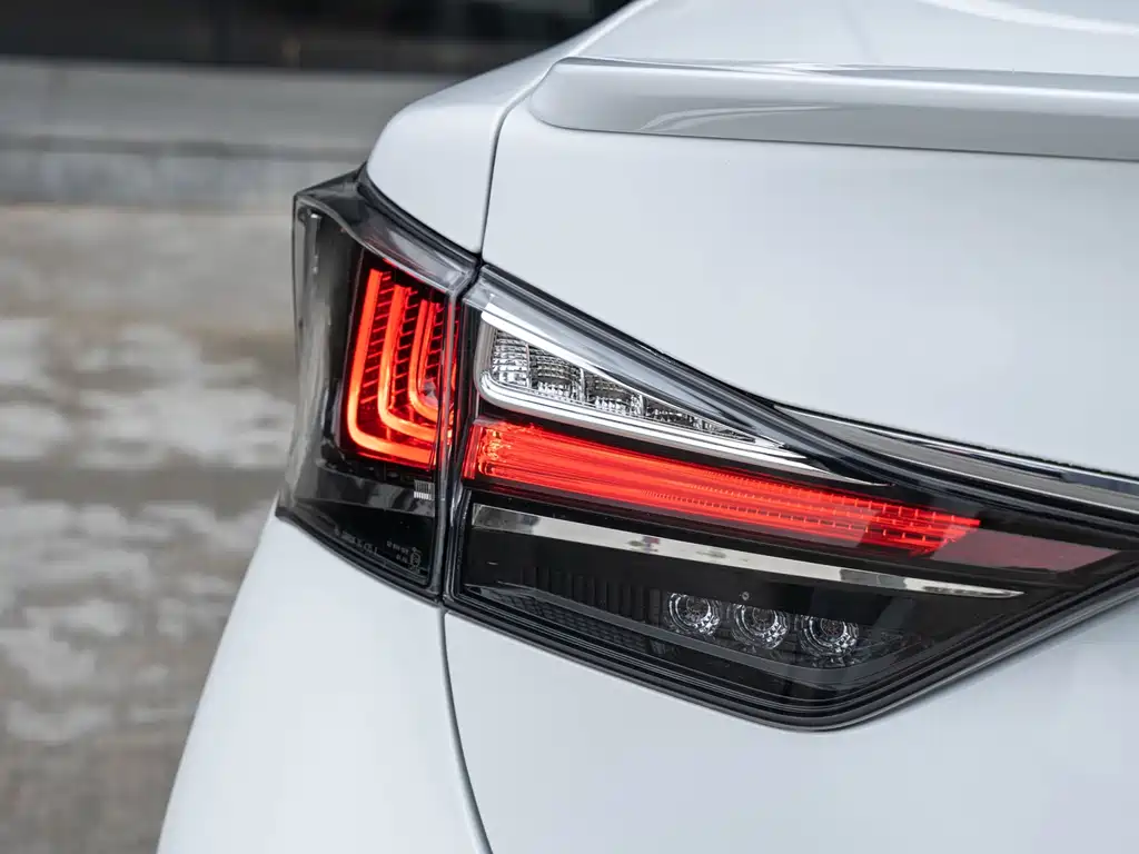Lexus GS 2016 — фото 7