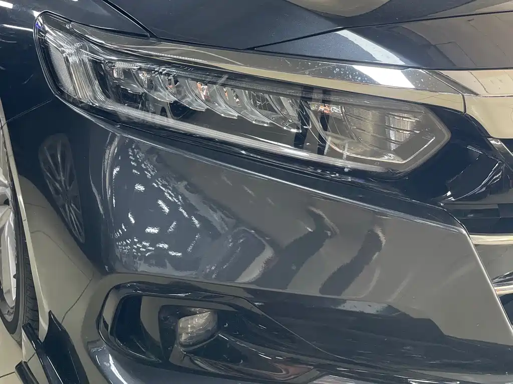 Honda Accord 2023 — фото 13