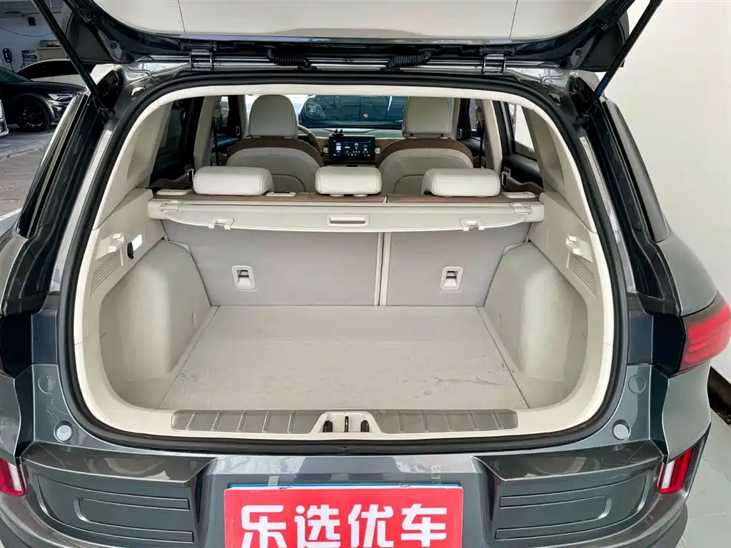 Geely Icon 2022 — фото 18