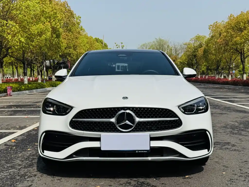 Mercedes-Benz C-Class 2023 — фото 2