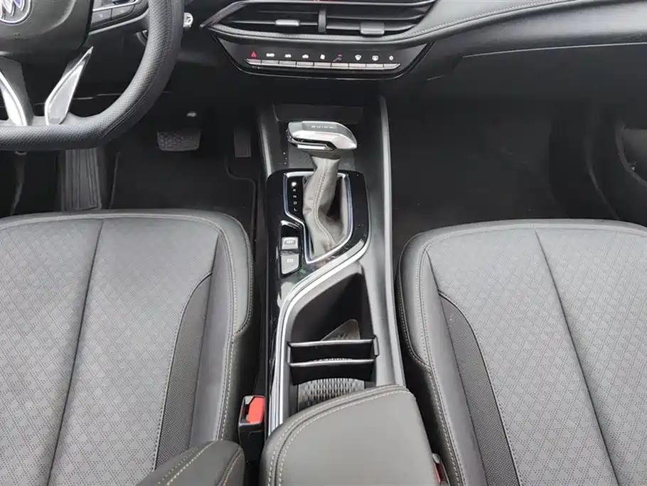 Buick Verano 2025 — фото 15