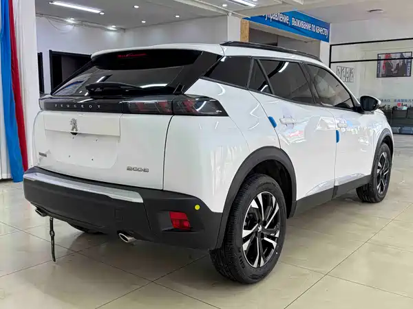 Peugeot 2008 2022