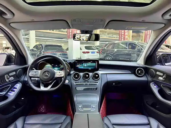 Mercedes-Benz C-Class 2021