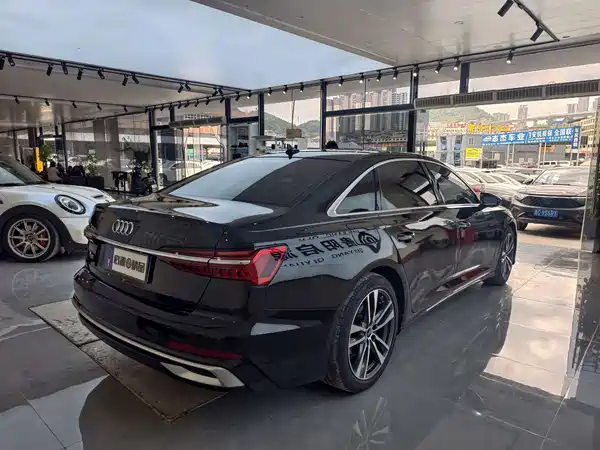 Audi A6L 2023