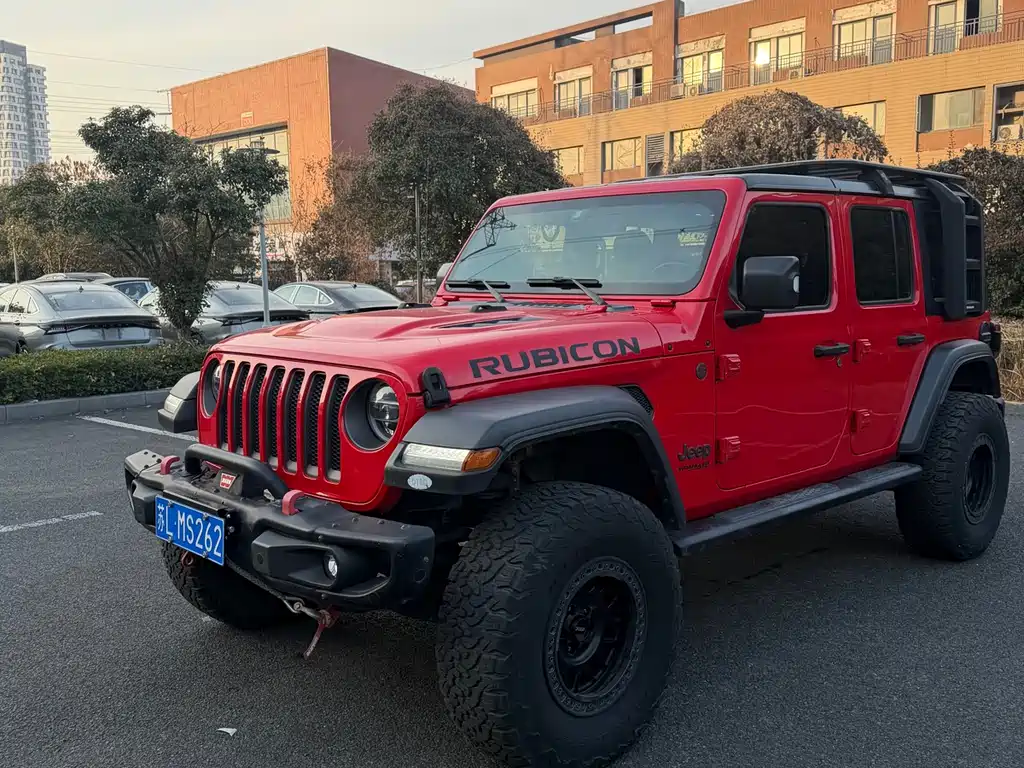 Jeep Wrangler 2022 — фото 1