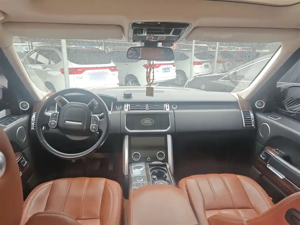 Land Rover Range Rover 2017 — фото 13