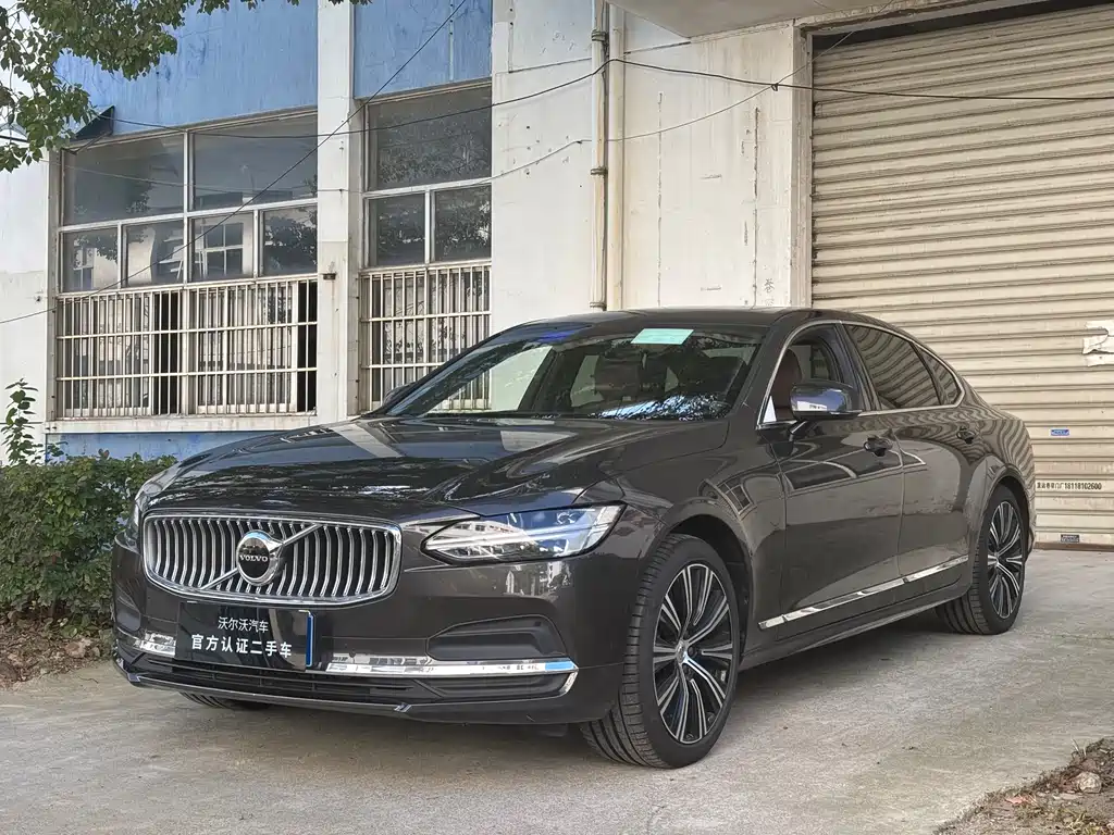 Volvo S90 2025 — фото 1