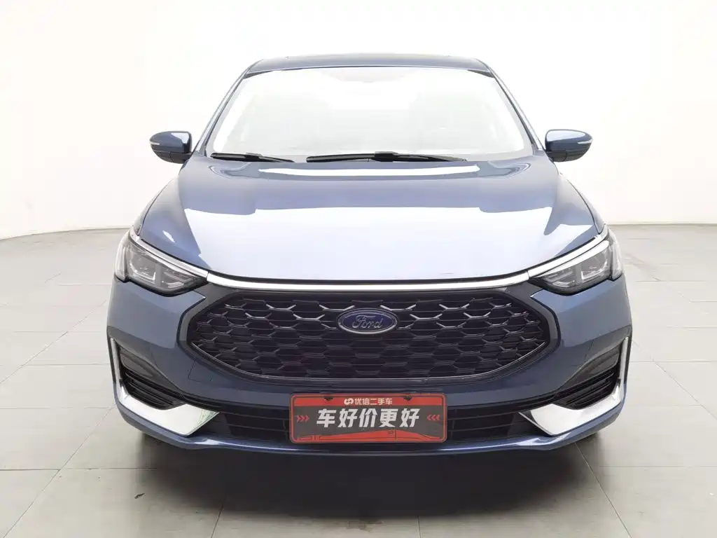 Ford Escort 2021