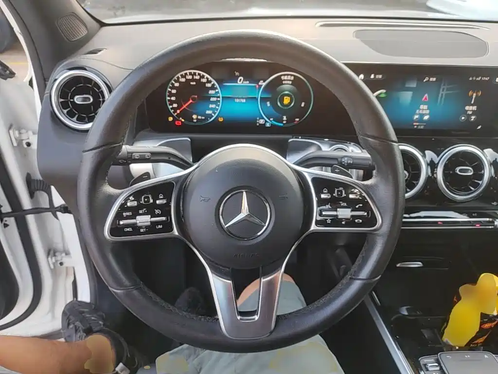 Mercedes-Benz GLB 2023 — фото 11