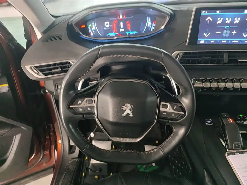 Peugeot 4008 2017 — фото 11