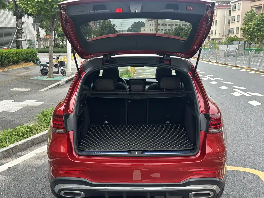 Mercedes-Benz GLC 2020 — фото 11