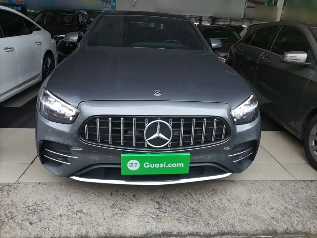 Mercedes-Benz E-Class 2021