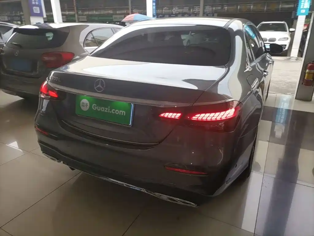 Mercedes-Benz E-Class 2021
