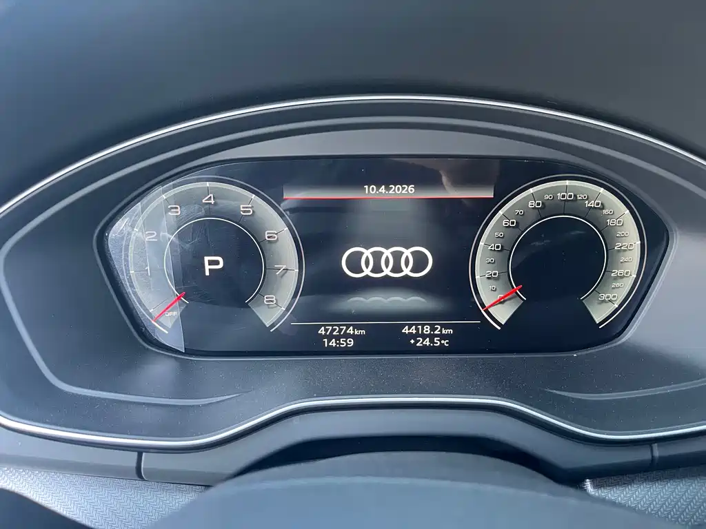 Audi Q5L 2022 — фото 10