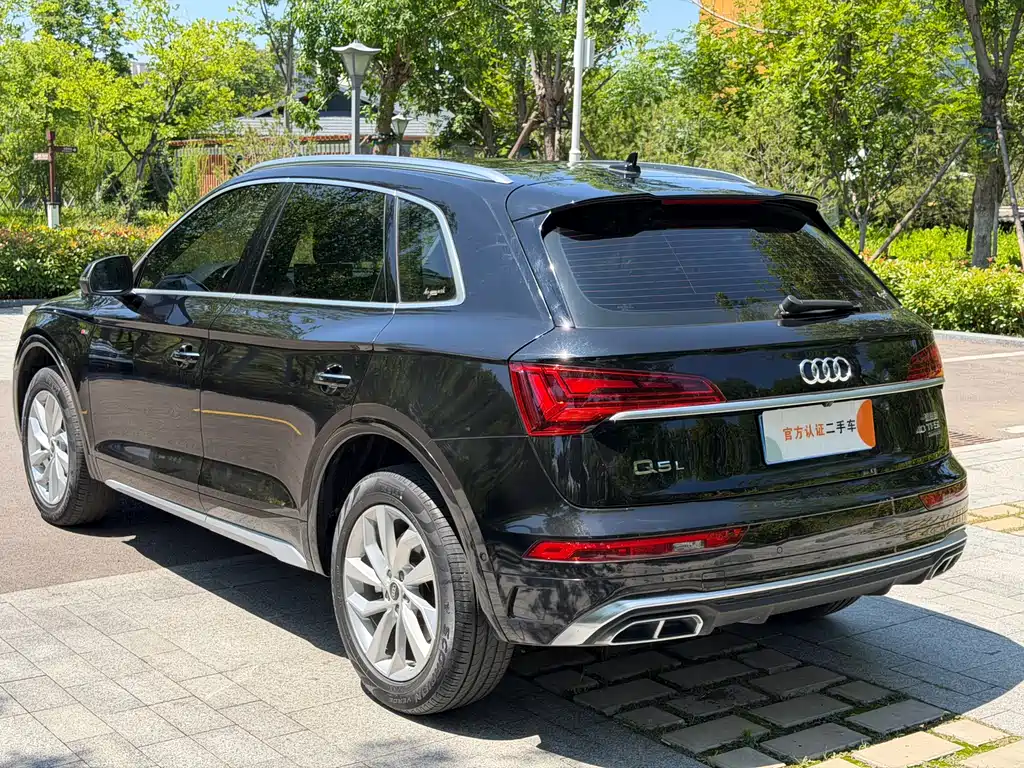 Audi Q5L 2022 — фото 4