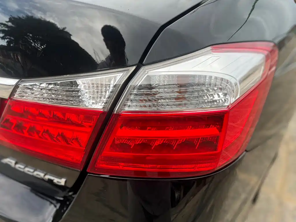 Honda Accord 2014 — фото 13
