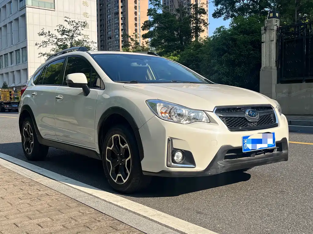 Subaru XV 2015 — фото 3
