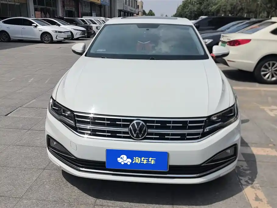 Volkswagen Bora 2021