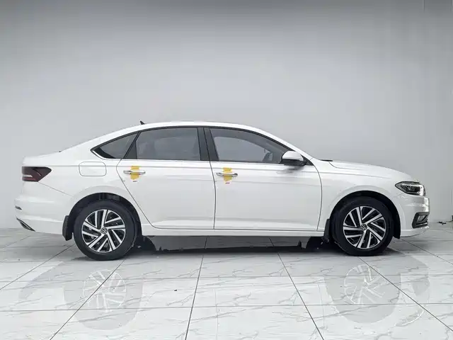 Volkswagen Lavida 2022