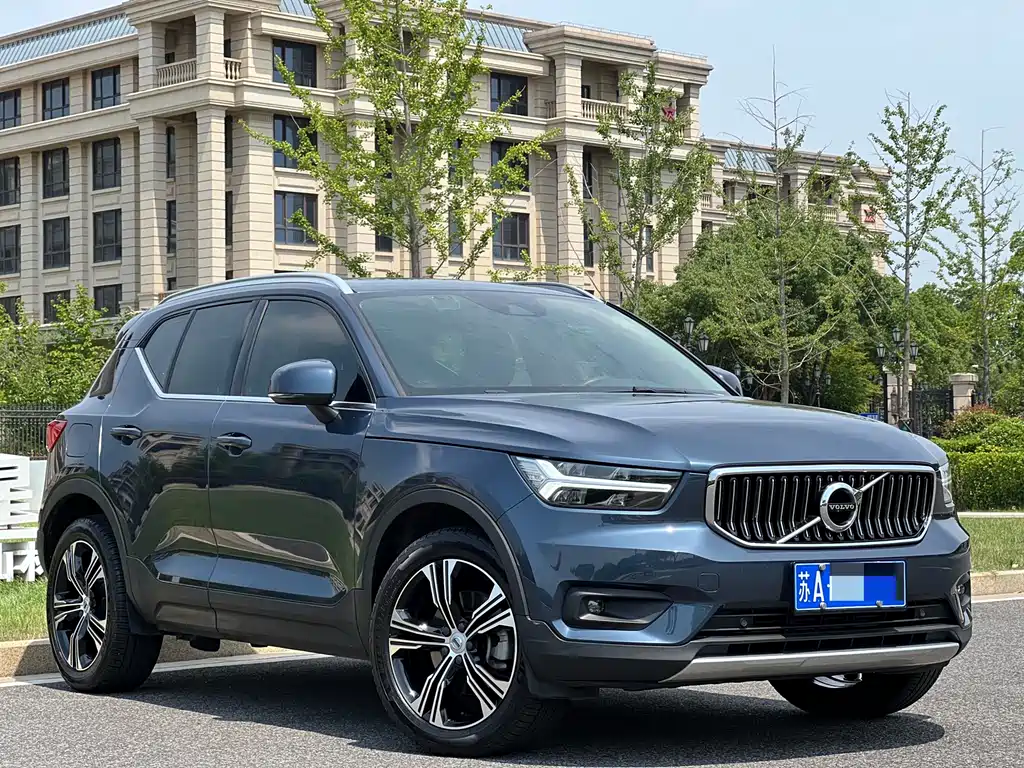 Volvo XC40 2020 — фото 3