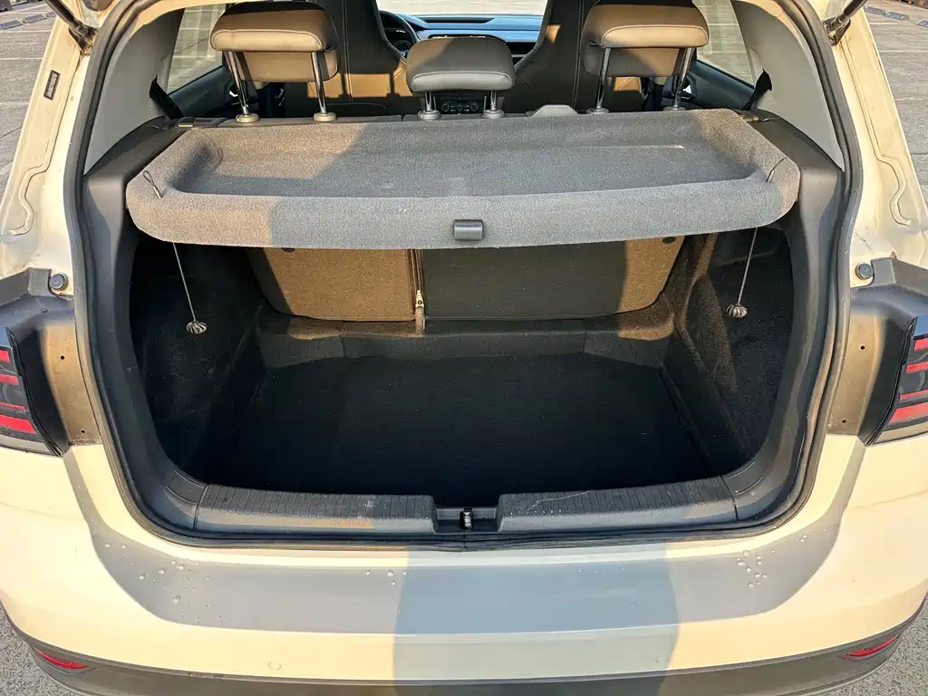Volkswagen T-Cross 2020 — фото 20