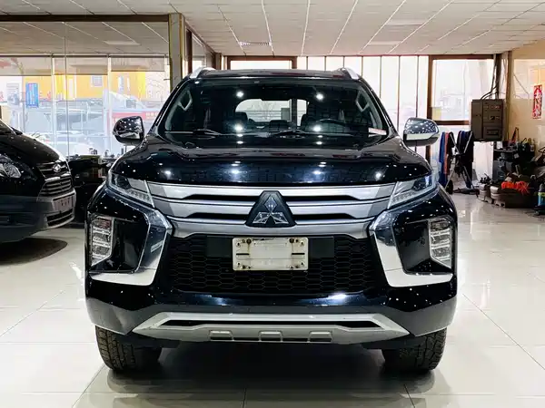 Mitsubishi Pajero Jinchang 2020